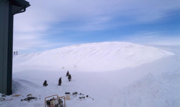 'Mountain' of snow